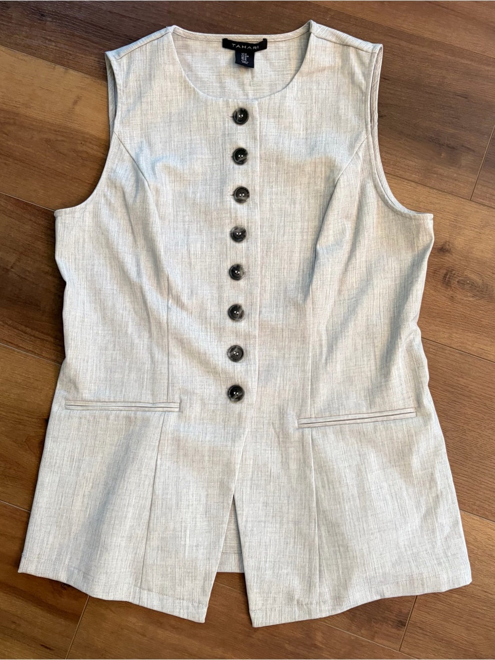 Tahari Vest Sleeveless Longline Gray Button Front Pockets Women medium Old Money